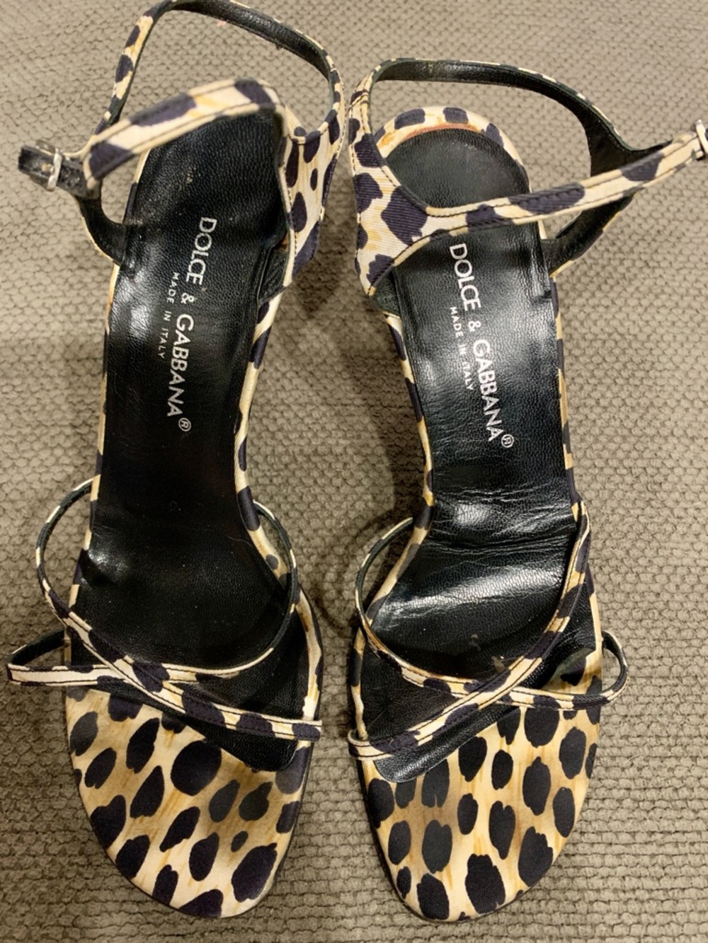 Dolce & Gabbana Black and Tan Leopard-Print Strappy Heelso